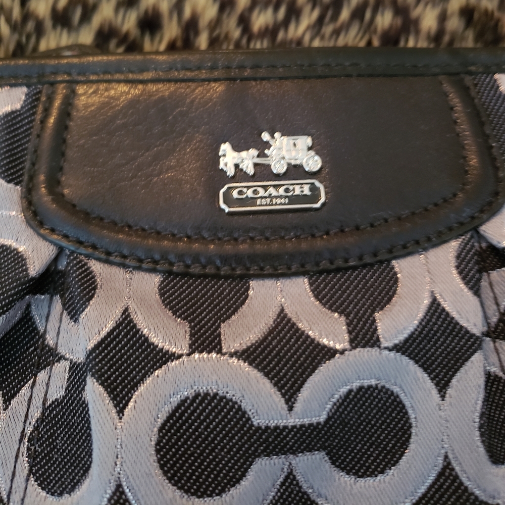 Coach Pouch Purse - Picture 4 of 13